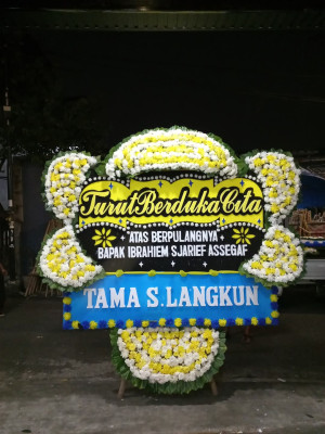 Papan Bunga Duka di Bojonegoro